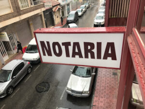 Notaría TORREVIEJA - María Dolores Alburquerque