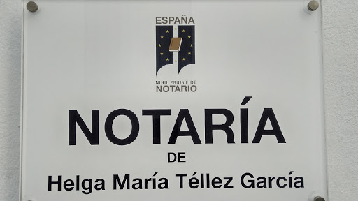 Notario Helga María Téllez García (Montefrío)