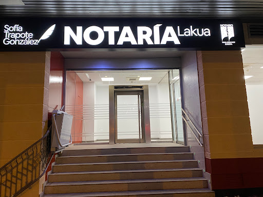 Notaria LAKUA. Sofía Trapote